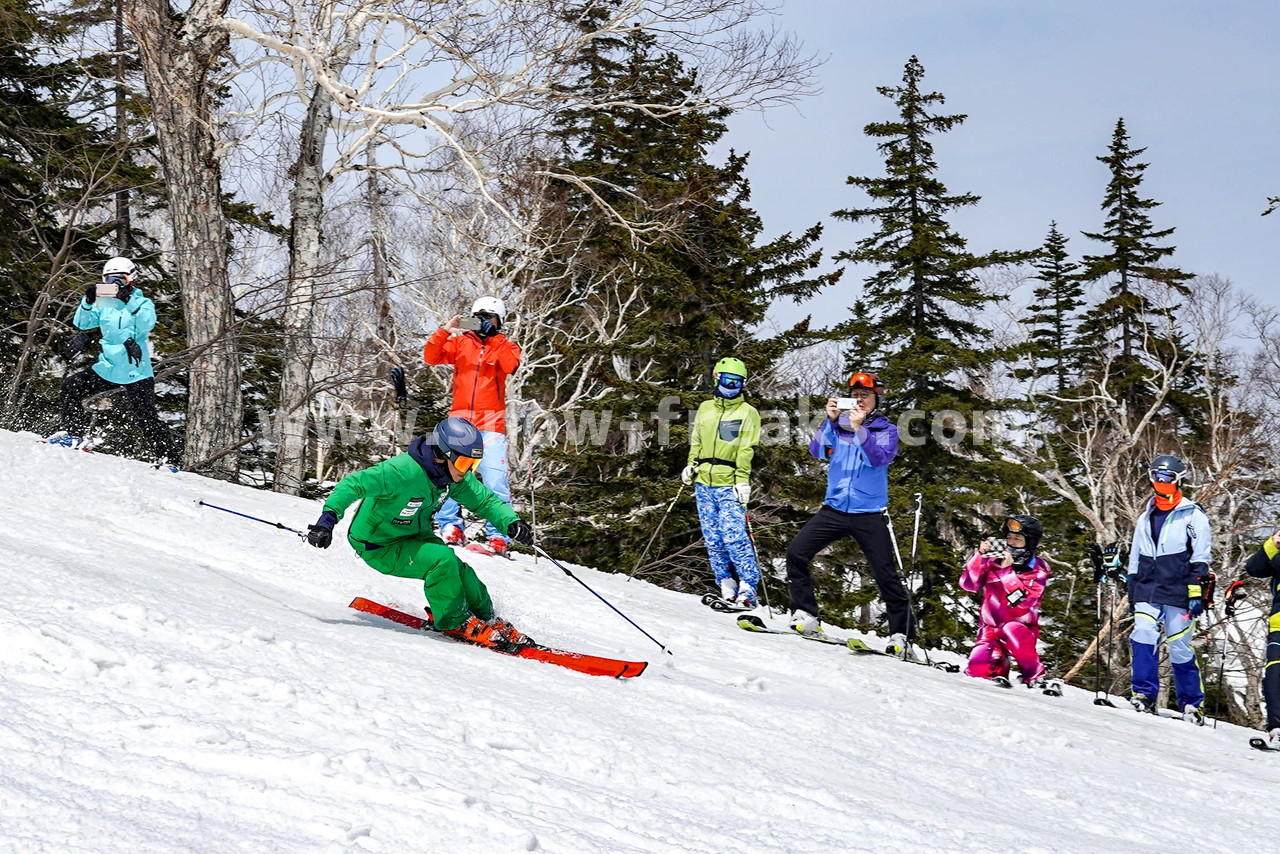 札幌国際スキー場 プロスキーヤー・吉田勝大 presents『M’s Ski Salon感謝祭』 総勢60名超、みんなで楽しく春スキーセッション(^O^)／